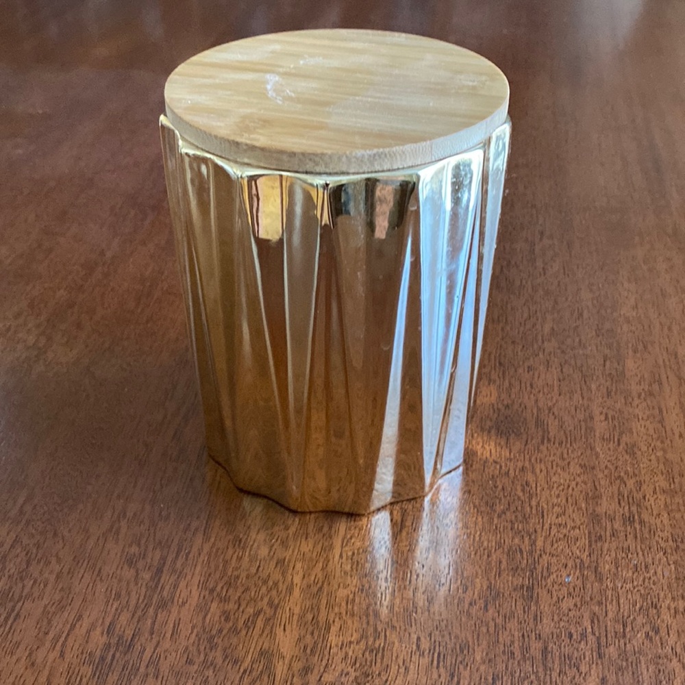 Shiny Gold Opaque Glass Jar with Lid